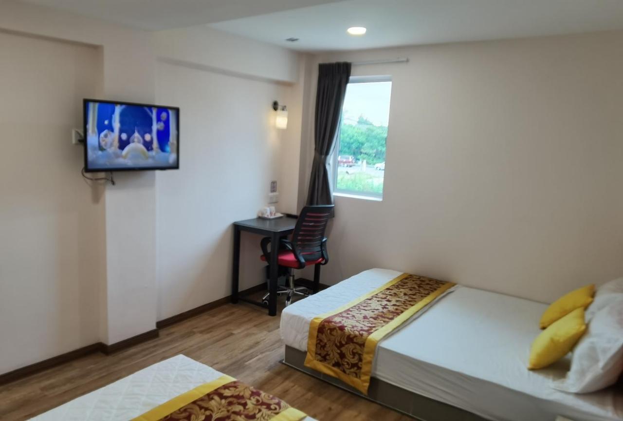 Mornings Hotel สุไหงเปอตานี ภายนอก รูปภาพ